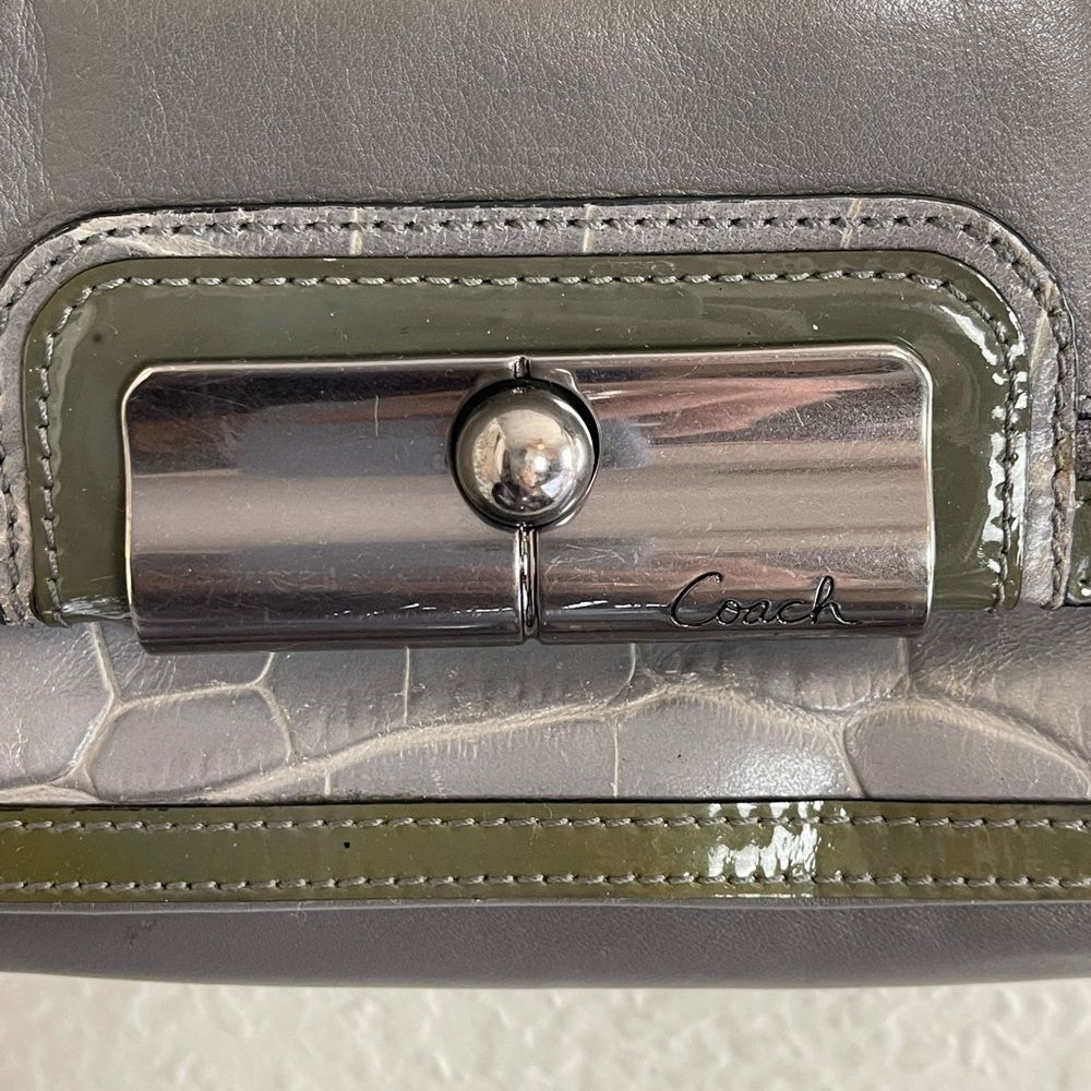 Vintage COACH Kristin Leather Crossbody hobo Bag gray and chain strap - Picture 6 of 12